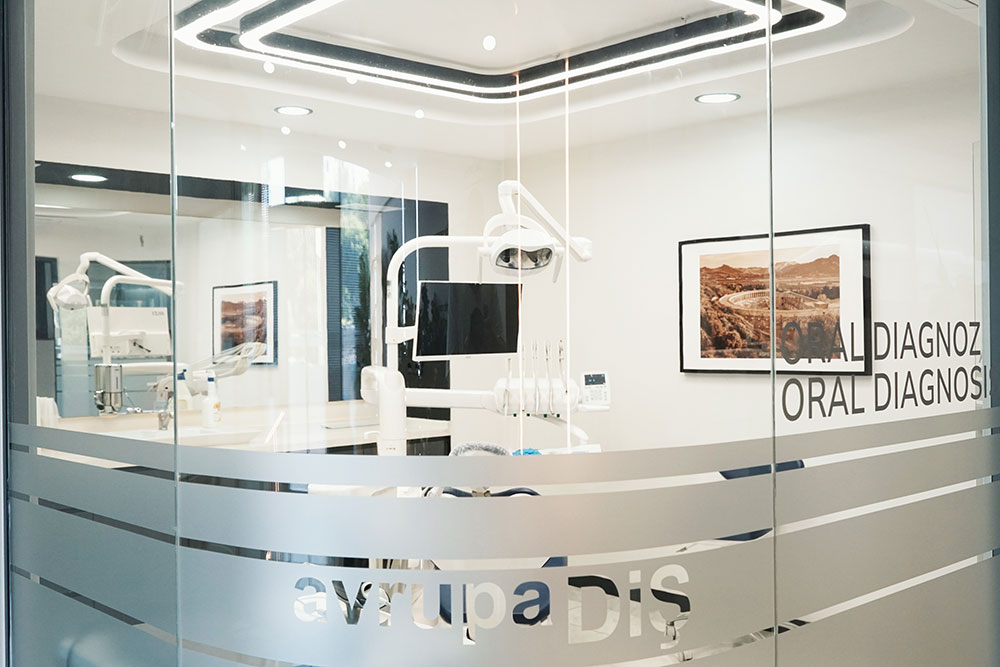 Wink Smile Dental Clinic