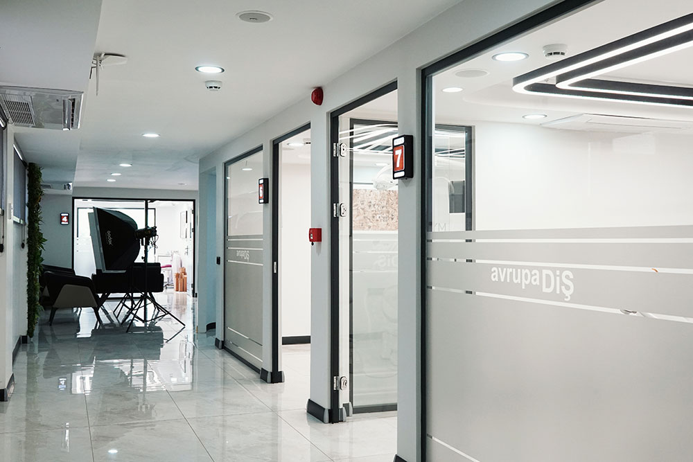 Wink Smile Dental Clinic